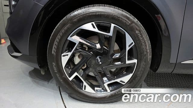 Kia Sportage 2021 — Фото 5/20