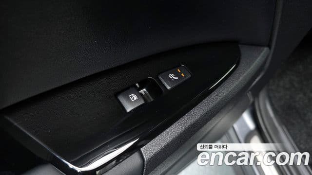 Kia Sportage 2021 — Фото 17/20