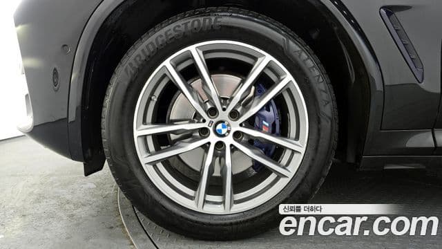 BMW X3 2018 — ფოტო 5/20