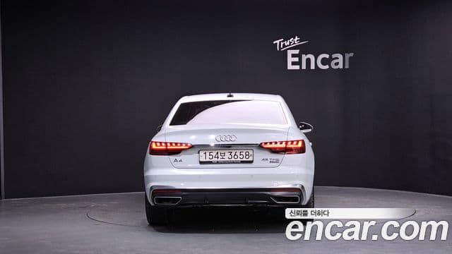 Audi A4 2021 — ფოტო 3/20