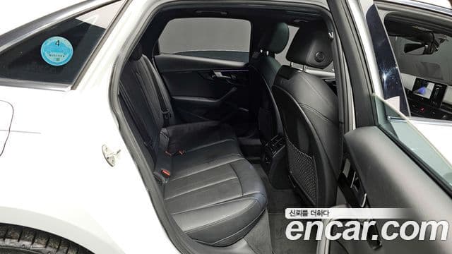 Audi A4 2021 — ფოტო 12/20