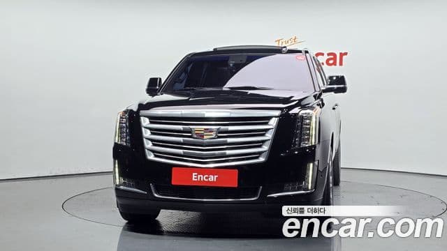 Cadillac Escalade 2018 — Şəkil 3/20