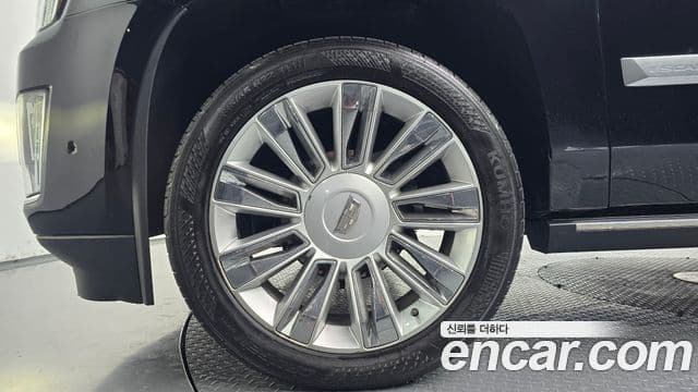 Cadillac Escalade 2018 — Şəkil 5/20