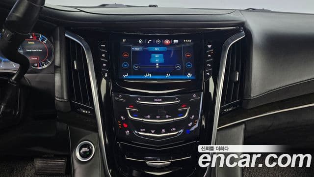 Cadillac Escalade 2018 — Şəkil 15/20