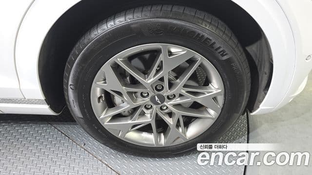 Genesis GV70 2021 — ფოტო 3/20