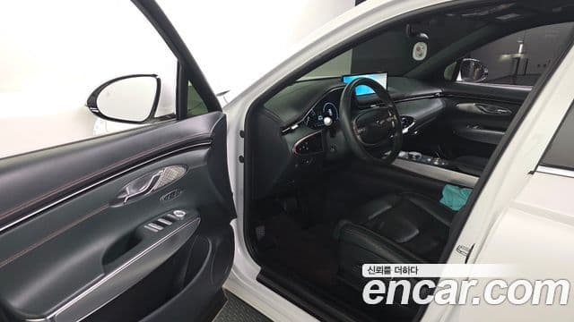 Genesis GV70 2021 — ფოტო 4/20