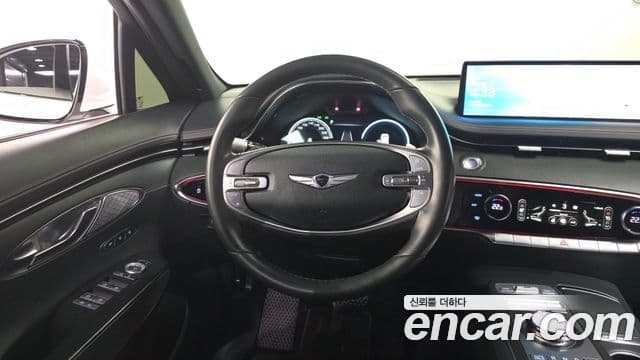 Genesis GV70 2021 — ფოტო 2/20