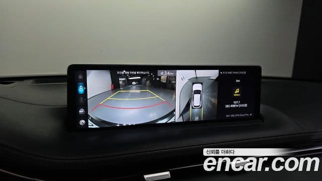 Genesis GV70 2021 — ფოტო 9/20