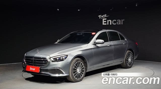 Mercedes-Benz E-Class 2019 — Şəkil 1/20