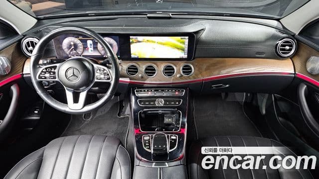 Mercedes-Benz E-Class 2019 — Şəkil 7/20