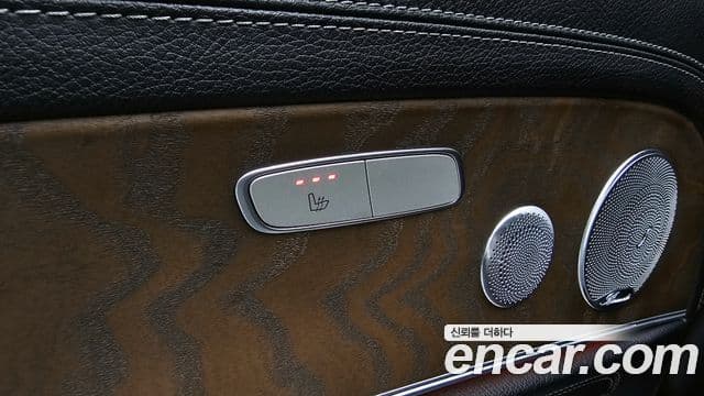 Mercedes-Benz E-Class 2019 — Şəkil 18/20