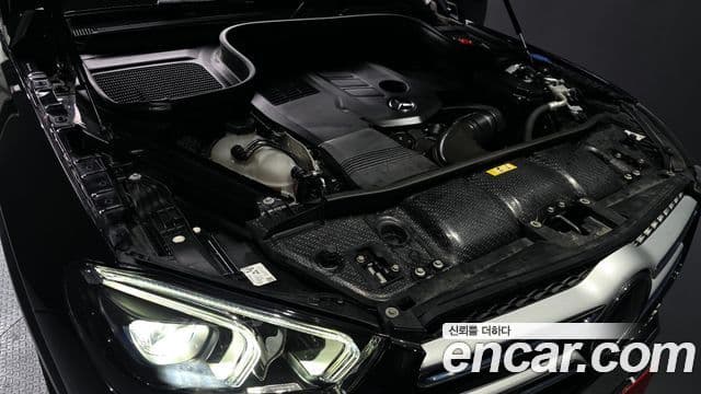 Mercedes-Benz GLE-Class 2022 — Photo 7/20