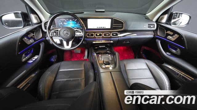 Mercedes-Benz GLE-Class 2022 — Photo 8/20