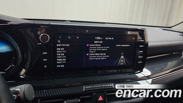 Kia K5 2021 — ფოტო 16/20