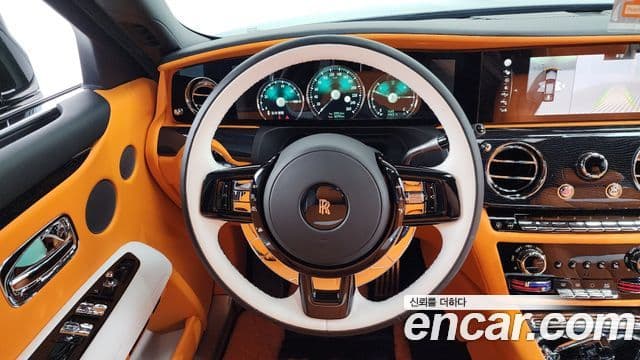 Rolls-Royce Ghost 2024 — Şəkil 13/20