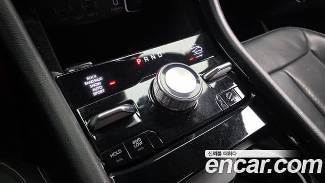 Jeep Grand Cherokee 2022 — ფოტო 9/20