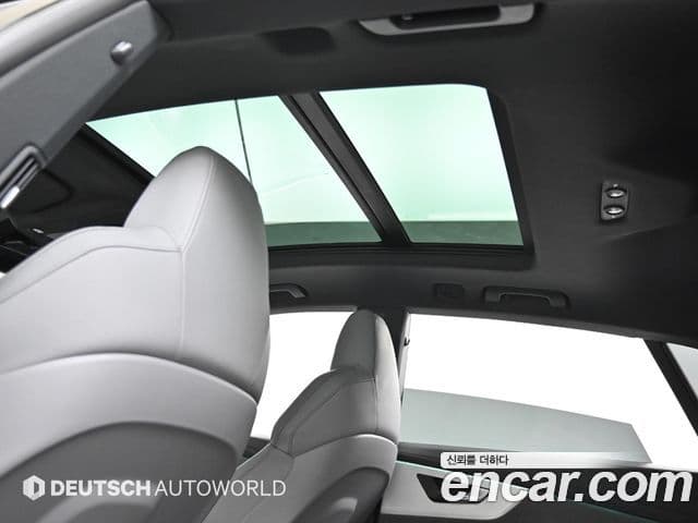 Audi Q7 2021 — Фото 18/20