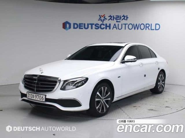 Mercedes-Benz E-Class 2020 — ფოტო 2/20