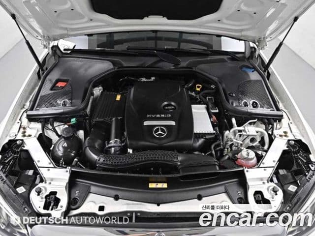 Mercedes-Benz E-Class 2020 — ფოტო 14/20