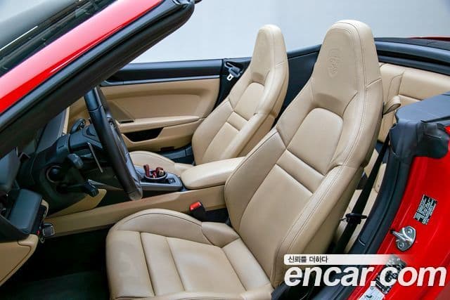 Porsche 911 2022 — ფოტო 13/19