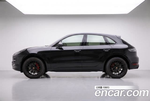 Porsche Macan 2020 — Şəkil 7/20