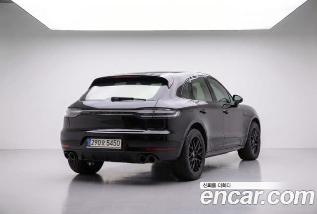 Porsche Macan 2020 — Şəkil 17/20