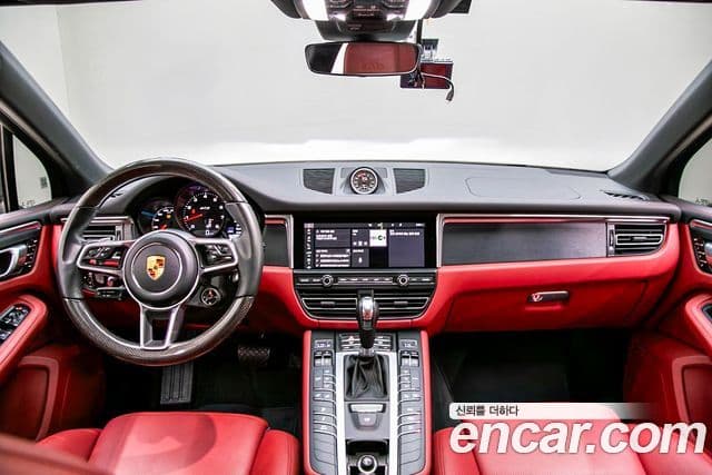 Porsche Macan 2020 — Şəkil 10/20