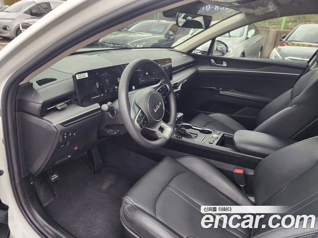 Kia K5 2024 — Photo 11/13