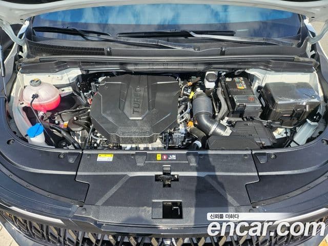 Kia Carnival 2024 — ფოტო 12/20