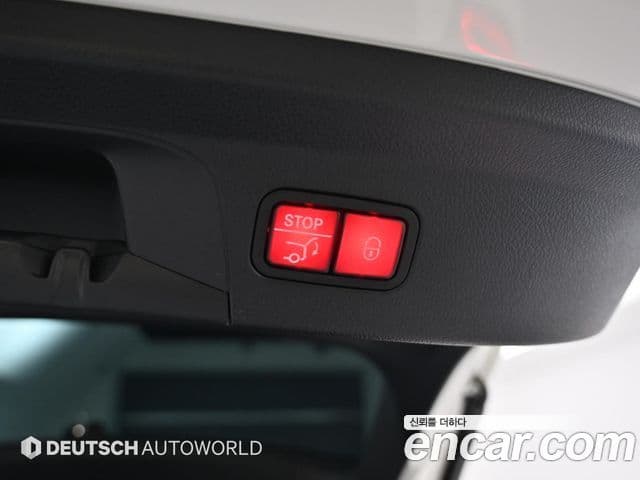 Mercedes-Benz GLE-Class 2023 — ფოტო 19/20
