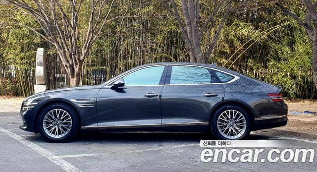 Genesis G80 2022 — ფოტო 16/20