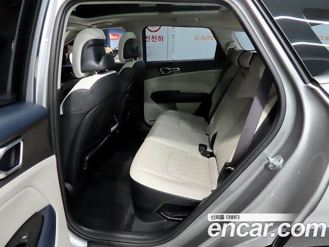 Kia Sportage 2021 — ფოტო 10/20