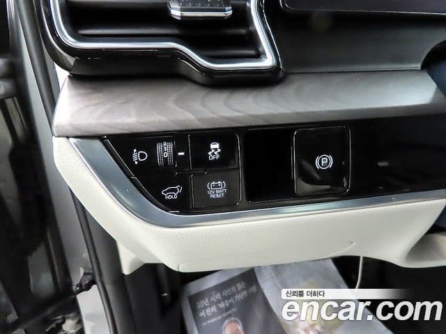 Kia Sportage 2021 — ფოტო 15/20
