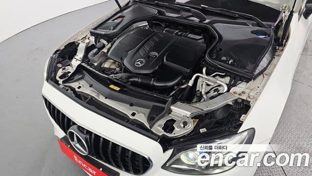 Mercedes-Benz E-Class 2018 — фото 6 из 20