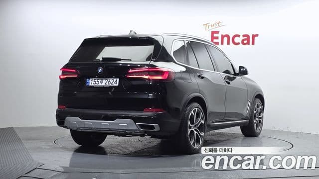 BMW X5 2022 — Фото 2/20