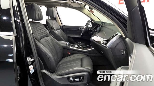 BMW X5 2022 — Фото 11/20