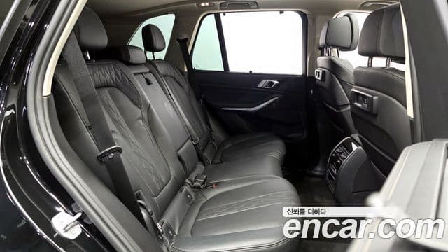 BMW X5 2022 — Фото 12/20