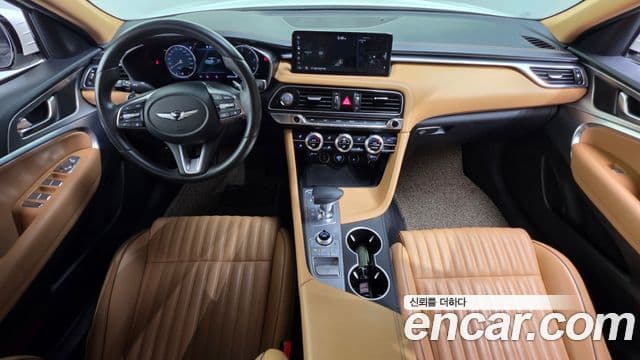 Genesis G70 2020 — ფოტო 7/20
