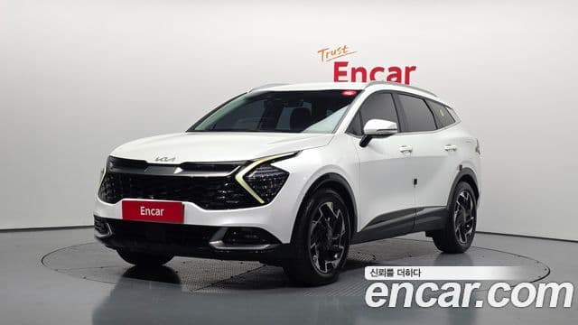 Kia Sportage 2023 — ფოტო 18/20
