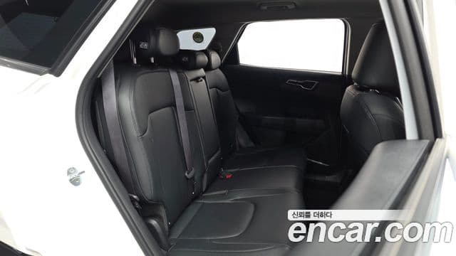 Kia Sportage 2023 — ფოტო 20/20