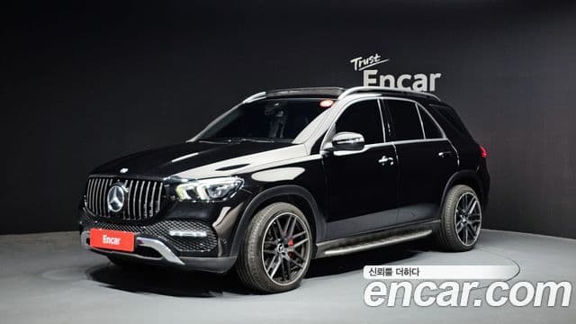 Mercedes-Benz GLE-Class 2020 — ფოტო 1/20