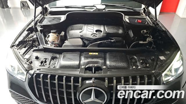 Mercedes-Benz GLE-Class 2020 — ფოტო 6/20