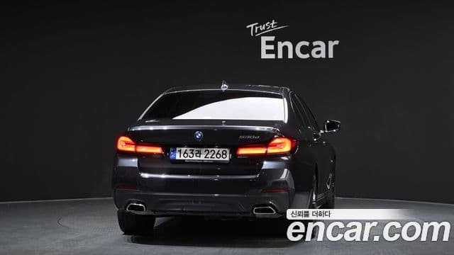 BMW 5 Series 2023 — Şəkil 4/20