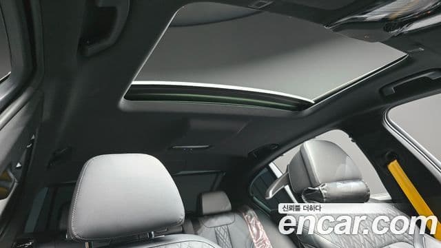 BMW 5 Series 2023 — Şəkil 19/20