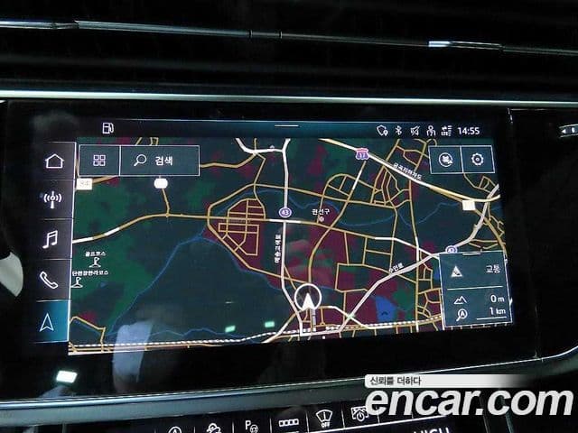 Audi Q7 2022 — Şəkil 13/20