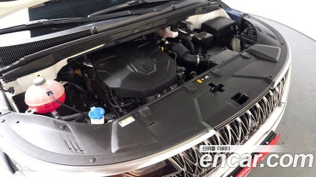 Kia Carnival 2022 — ფოტო 6/20
