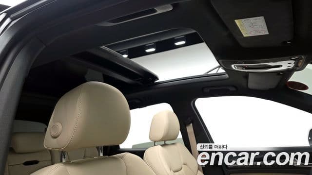 Audi Q5 2023 — Фото 17/20