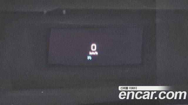 Mercedes-Benz E-Class 2019 — Şəkil 17/20