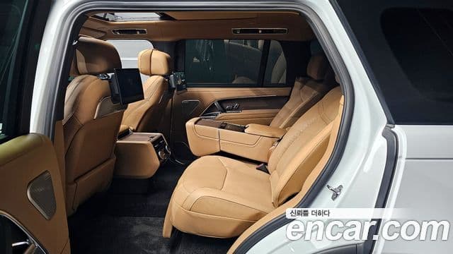 Land Rover Range Rover 2025 — Фото 12/20