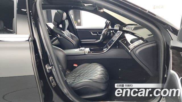 Mercedes-Benz S-Class 2022 — ფოტო 11/20